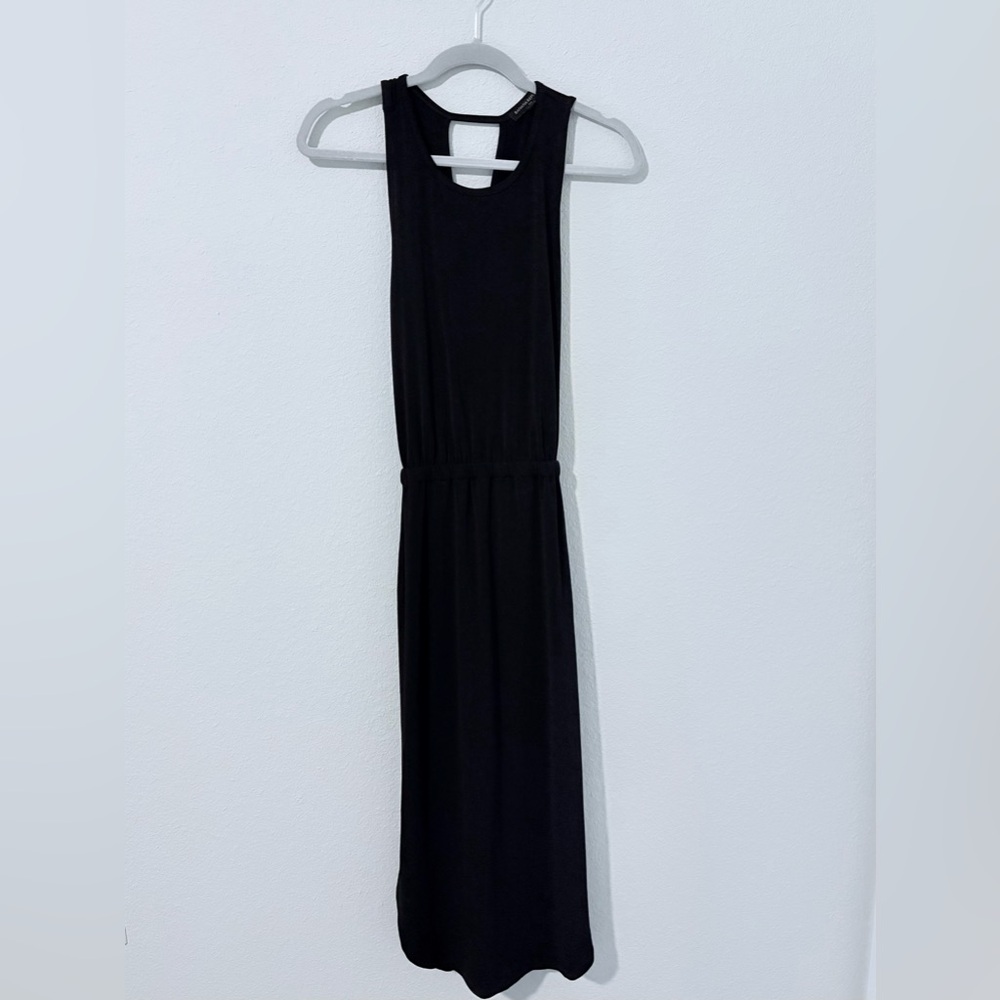 Elegant Black Sleeveless Dress